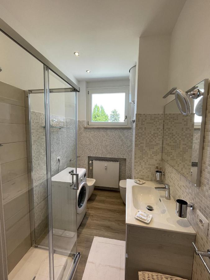 Caprice 2.0 Lägenhet Peschiera del Garda Exteriör bild