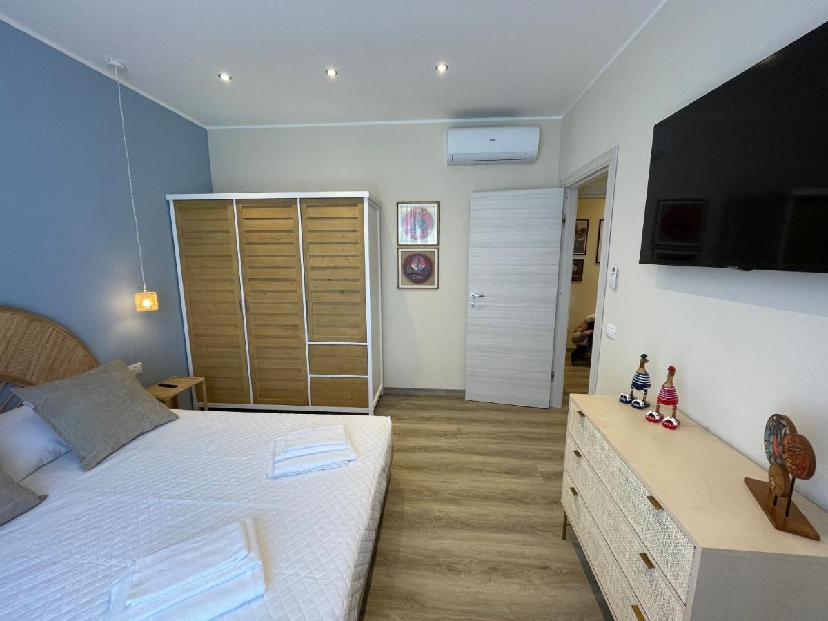 Caprice 2.0 Lägenhet Peschiera del Garda Exteriör bild