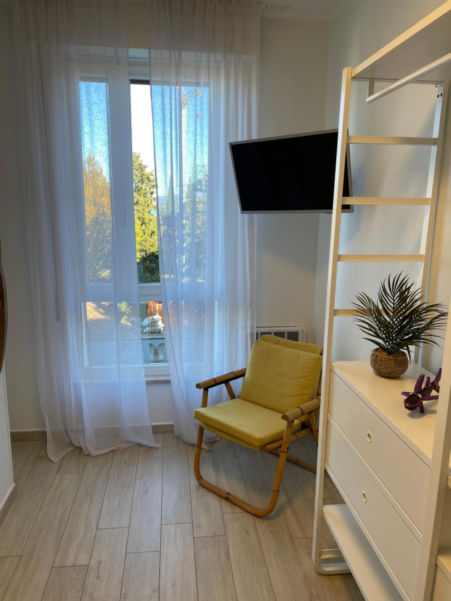 Caprice 2.0 Lägenhet Peschiera del Garda Exteriör bild